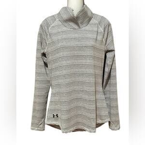 Under Armour Women’s Small Striped Long Sleeve Shirt in Blue and White Striped